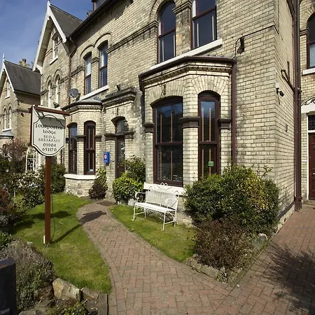 Fourposter Guest house 3*